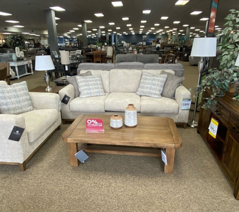 Slumberland Furniture - Eveleth, MN