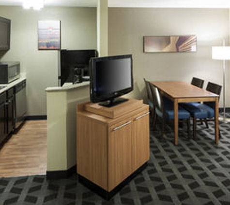 TownePlace Suites Dallas Arlington North - Arlington, TX