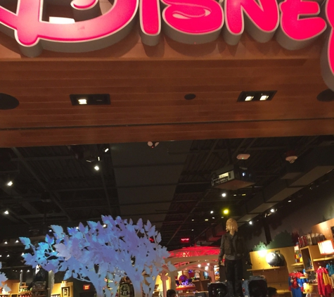 Disney Store - Bellevue, WA