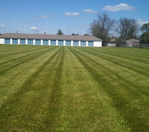 McMahans Lawn Care - Greenfield, IN