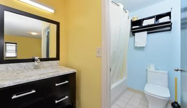 Americas Best Value Inn - North Kingstown, RI