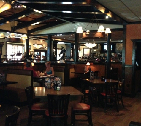 LongHorn Steakhouse - Tampa, FL