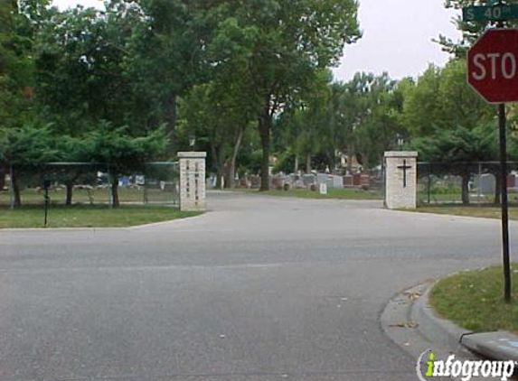 Calvary Cemetery - Lincoln, NE