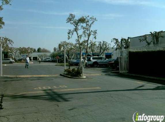 Valley Self Help Center - Reseda, CA