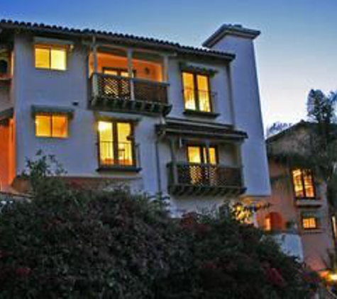 Topanga Canyon Inn Bed & Breakfast - Topanga, CA