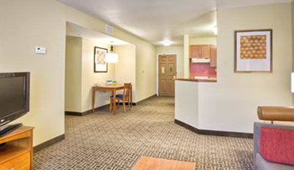 TownePlace Suites Raleigh Cary/Weston Parkway - Cary, NC