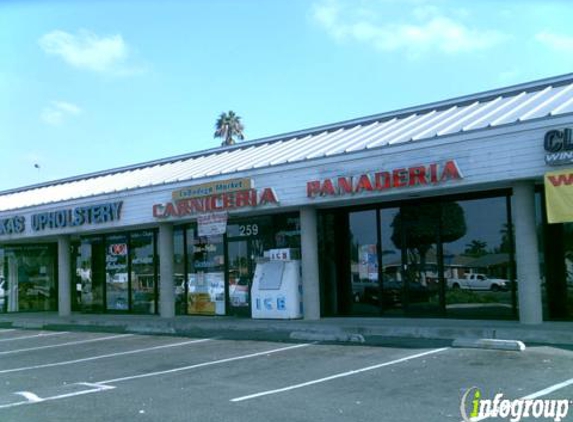 La Bodega Market - Orange, CA