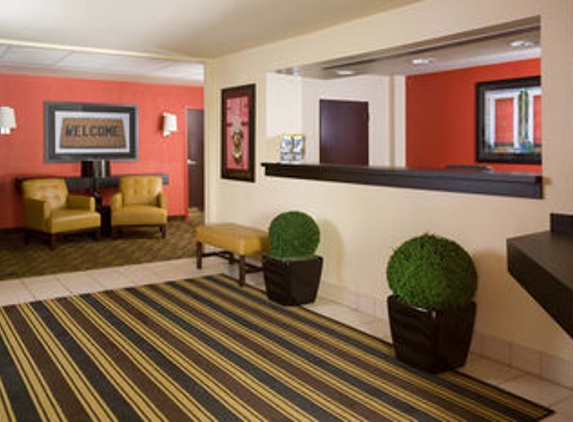 Extended Stay America - Phoenix - Deer Valley - Phoenix, AZ