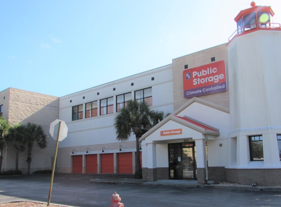Public Storage - Tampa, FL