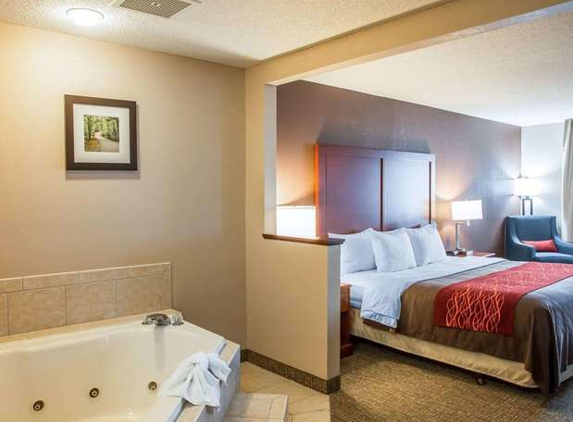 Comfort Inn & Suites - Lawrenceburg, IN