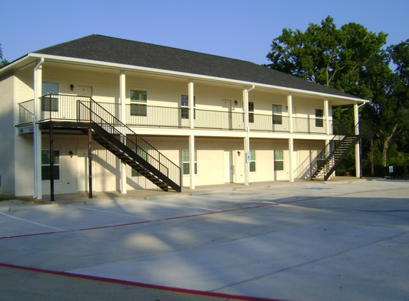 Commercial Storage & Legacy Apartments - Huntsville, TX