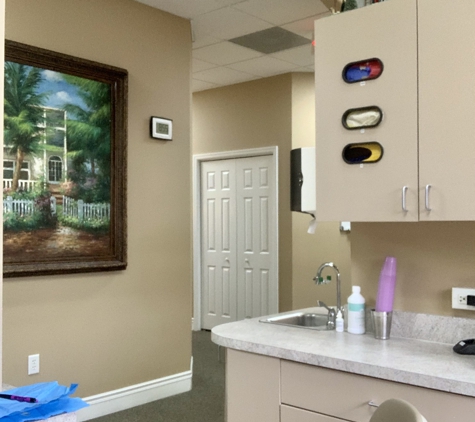 Bonham Dental Arts - Largo, FL. Operatory at Largo dentist Bonham Dental Arts