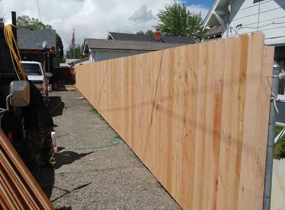 Joshy's Fencing & Contracting LLC - Yakima, WA