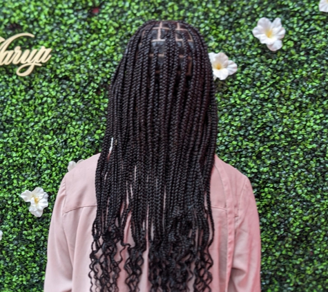 Maruja Hair Braiding - Houston, TX