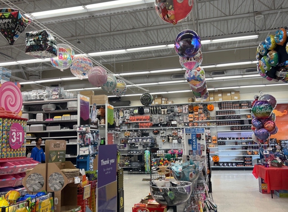 Party City - Pensacola, FL