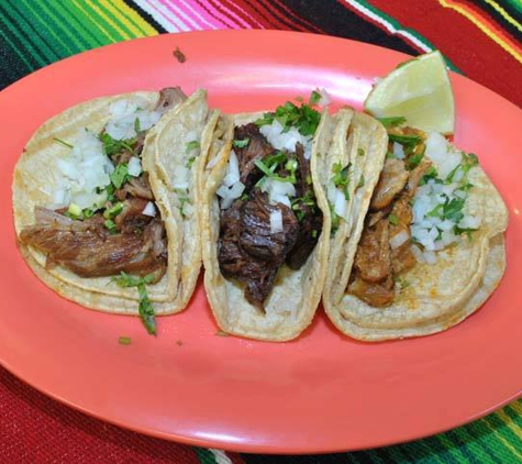 El Molcajete Mexican Restaurant - Plainfield, IL