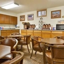 Super 8 by Wyndham Hill City/Mt Rushmore/ Area - Motels