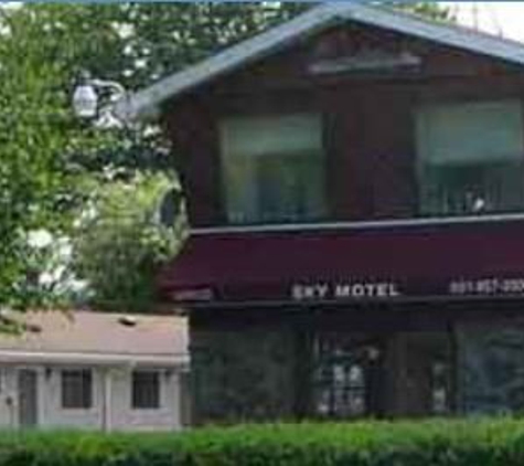 SKY Motel - Lindenhurst, NY