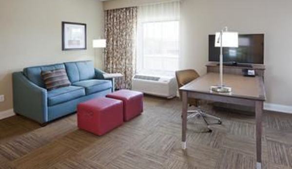 Hampton Inn Minneapolis-Roseville - Roseville, MN