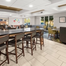 Holiday Inn Express & Suites Sumner - Puyallup Area by IHG - Hotels