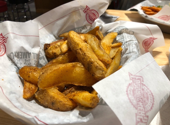 Fuddruckers - San Diego, CA