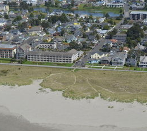 Hi-Tide Oceanfront Inn - Seaside, OR