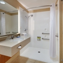 Holiday Inn Express Rainier Inn & Rainier Complex