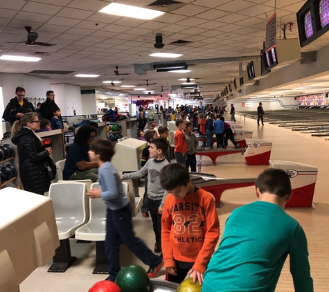 Bowlero Gaithersburg - Gaithersburg, MD