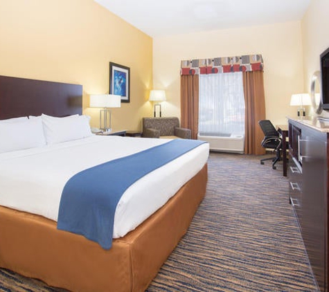 Holiday Inn Express & Suites Denver North - Thornton - Thornton, CO