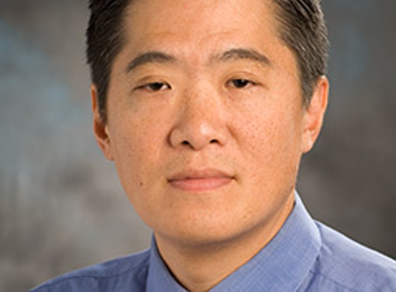 Howard Kim, MD - Chicago, IL