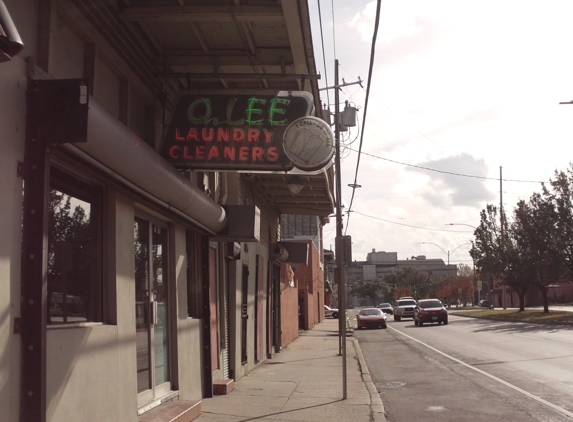 Q Lee Laundry & Cleaners - New Orleans, LA