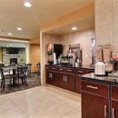 Cobblestone Hotel and Suites - Crookston