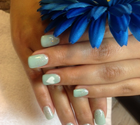 LUXURY NAILS - Escondido, CA