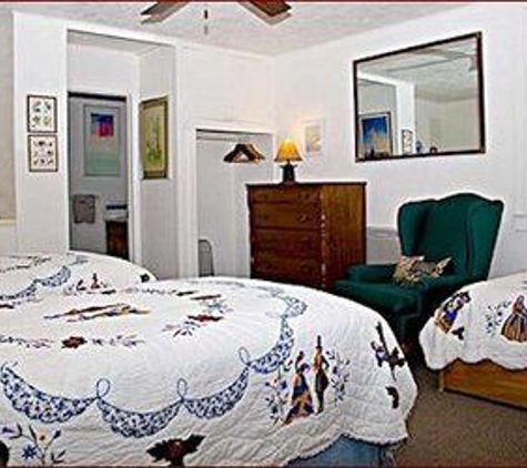 Anne Hathaways B&B and Garden Suites - Ashland, OR