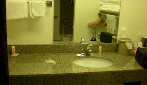 Econo Lodge - Portland, OR