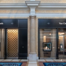 Van Cleef & Arpels (Las Vegas - Bellagio Hotel & Casino) - Jewelers