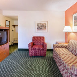 Econo Lodge - Johnson City, TN