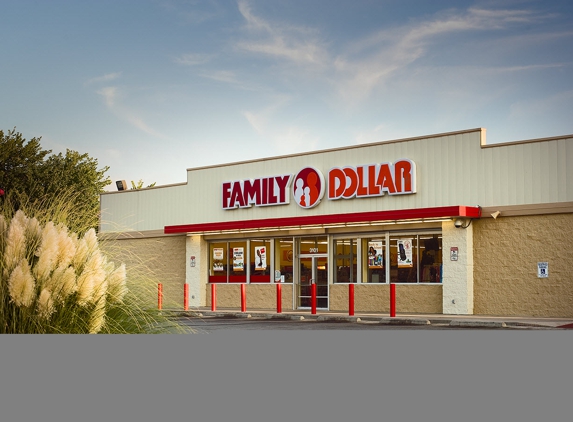 Family Dollar - Fayetteville, NC