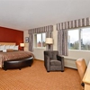 Clackamas Inn & Suites gallery