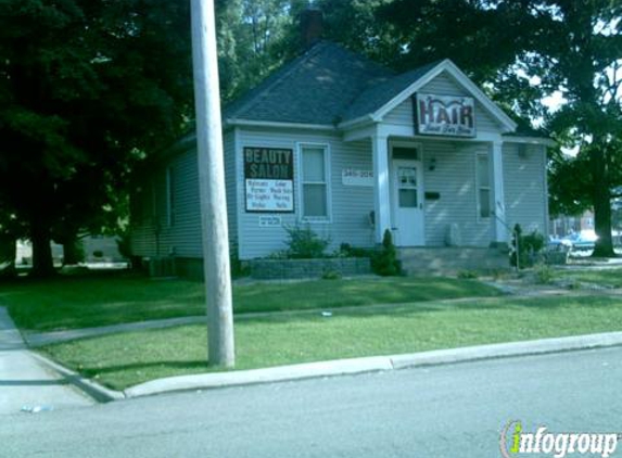 Hair Just For You - Collinsville, IL