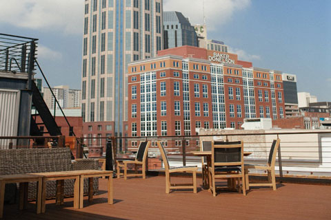 Top Spots for Outdoor Dining in Nashville