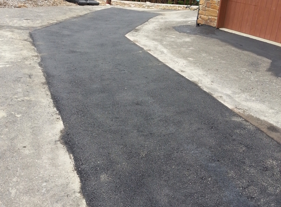 A-C Paving Asphalt Repair Seal coating - Aurora, CO