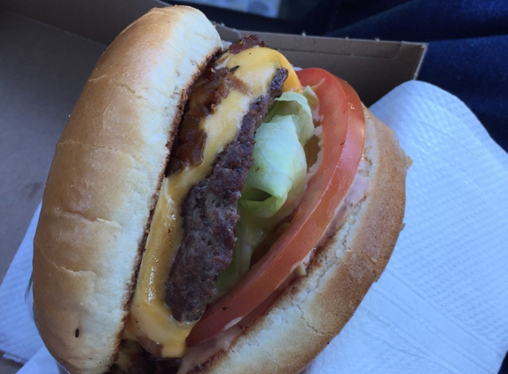 In-N-Out Burger - Casa Grande, AZ