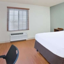WoodSpring Suites Columbus Urbancrest - Hotels