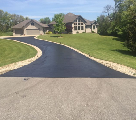 W Asphalt Paving And Sealcoating LLC