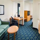 Fairfield Inn & Suites