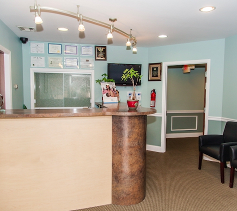 A&M Dental Arts - Manalapan, NJ