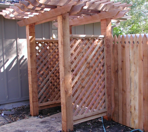 Specialty Concepts Fences Inc - Raytown, MO