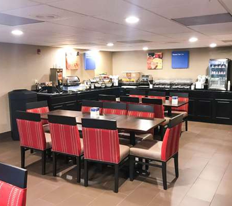 Comfort Inn - Farmington Hills, MI