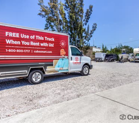 CubeSmart Self Storage - Sarasota, FL